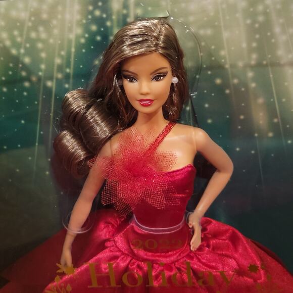 Mattel Barbie Doll Signature 2022 Holiday 13" Collectible New in the box - Picture 16 of 16